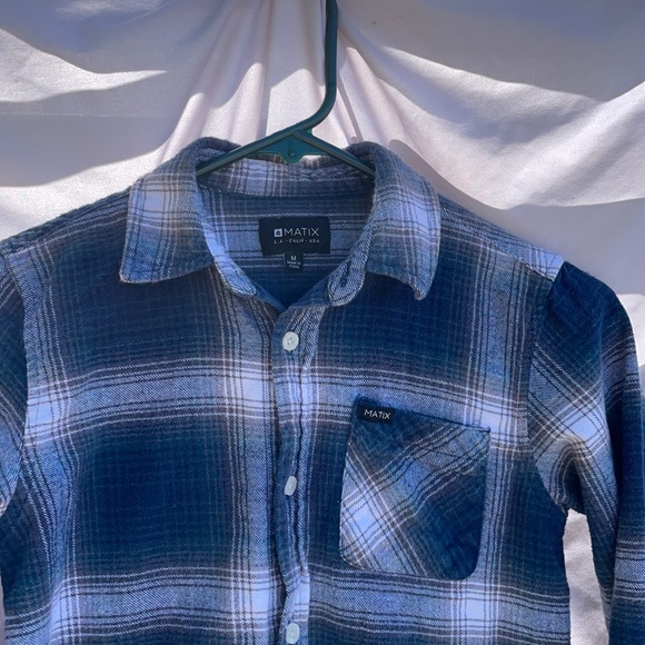 Boy’s M Matix Shirt - Picture 6 of 8